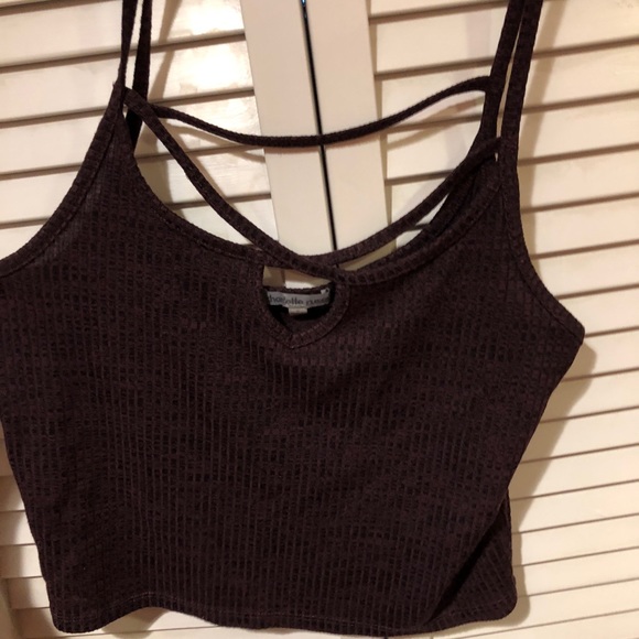 strappy crop top - Picture 1 of 5
